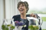 Tea with the Dames (Nothing like a Dame) – Τσάι με τις Κυρίες
