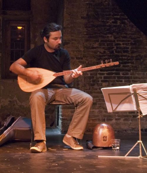 Εργαστήριο παραδοσιακής τουρκικής μουσικής από τον Τζιχάν Τούρκογλου