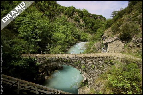 Τα Τζουμέρκα της άνοιξης